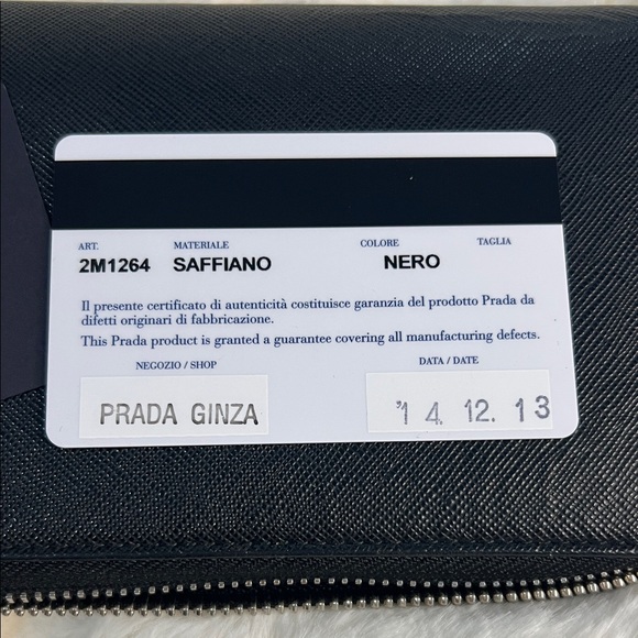 Prada black Leather zip around wallet - Picture 8 of 8
